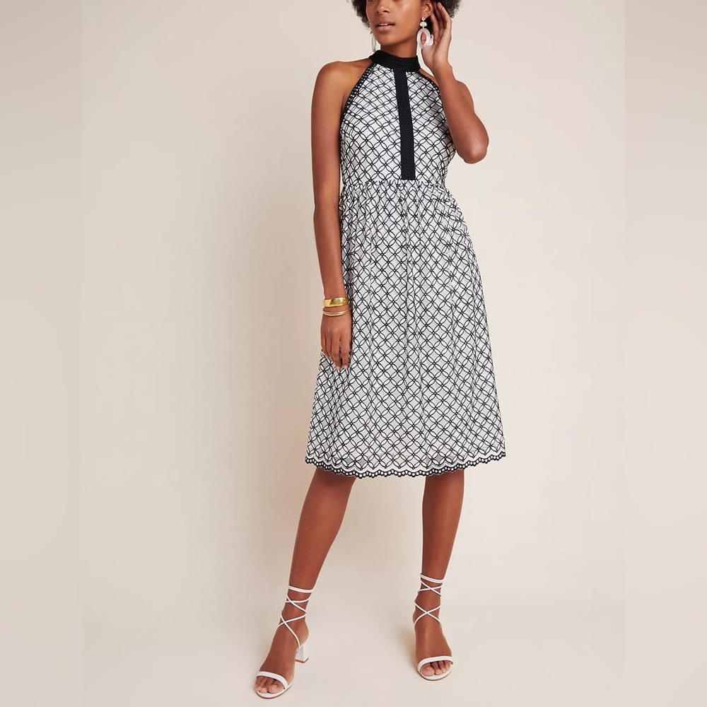 Chic Black and White Geometric Midi Dress